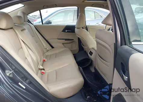 2014 Honda Accord Hybrid Touring z USA, uszkodzony, nr VIN 1HGCR6F78EA006867